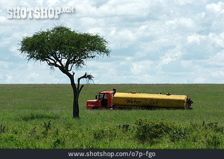 
                Transporter, Tansania                   