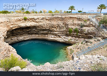 
                Doline, Oman, Bimmah Sinkhole                   