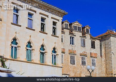 
                Altstadt, Hausfassade, Trogir                   