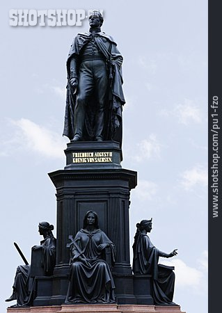 
                Statue, Friedrich August Ii.                   