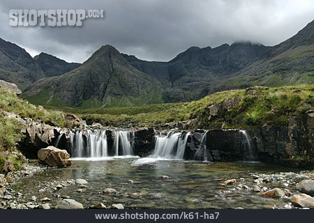 
                Schottland, Highlands, Isle Of Skye, Fairy Pools                   