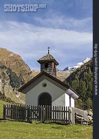 
                Kapelle, Tuxer Alpen, Valser Tal                   