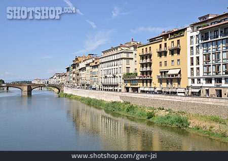 
                Florenz, Arno                   