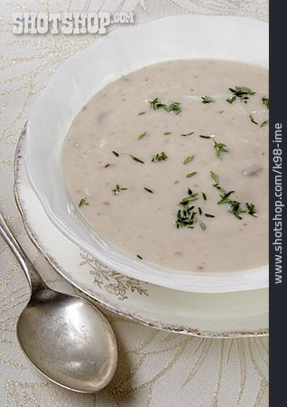 
                Pilzsuppe, Cremesuppe                   