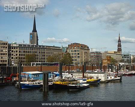 
                Hamburg, Hamburger Hafen, Zollkanal                   