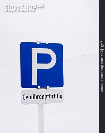
                Hinweisschild, Parkplatz, Gebührenpflichtig                   