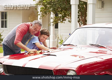 
                Enkel, Großvater, Autopflege                   