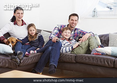 
                Fernsehen, Familie                   