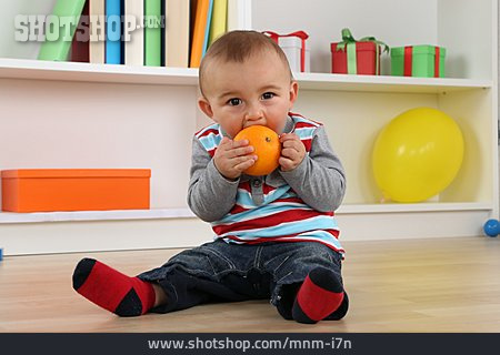 
                Säugling, Baby, Orange                   