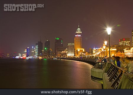 
                Shanghai, Uferpromenade                   