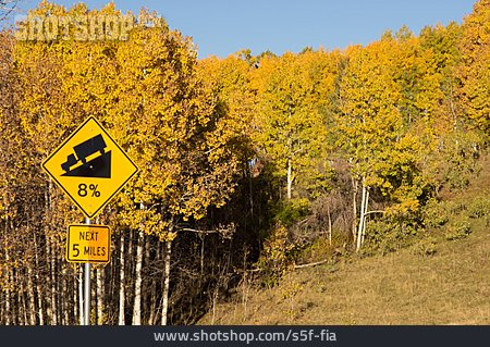 
                Laubwald, Laubbaum, Herbstfärbung, Utah                   
