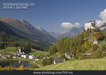 
                Graubünden, Schloss Tarasp                   
