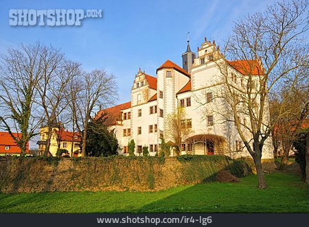 
                Schloss, Wasserschloss, Podelwitz                   