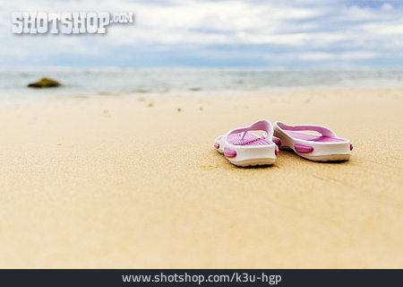 
                Strand, Flip-flops                   
