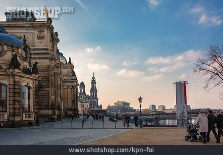 
                Dresden, Bruhl Terrace                   