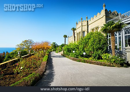 
                Krim, Schloss Woronzow, Alupka                   