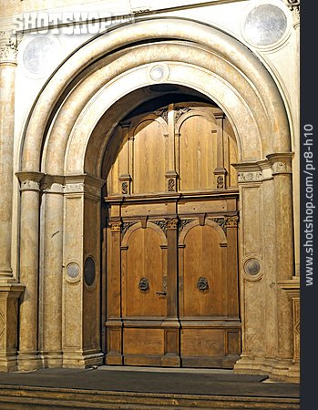 
                Portal, Kirchentür                   