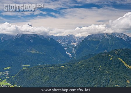 
                Oberbayern, Berchtesgadener Land, Bischofswiesen                   
