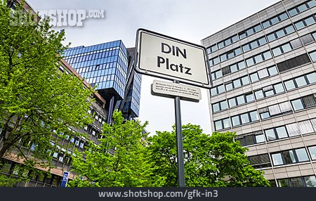 
                Platz, Berlin, Din                   