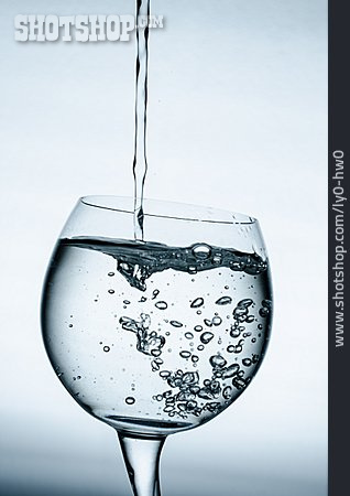 
                Wasser, Glas, Mineralwasser, Wasserglas                   