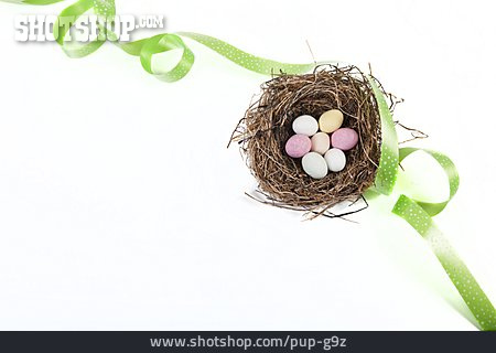
                Easter, Easter Nest                   