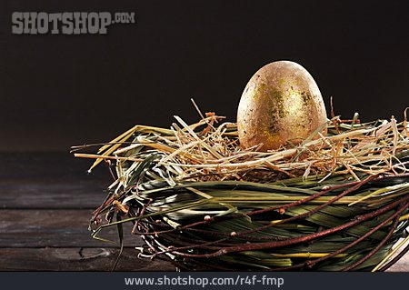 
                Osterei, Goldenes Ei                   