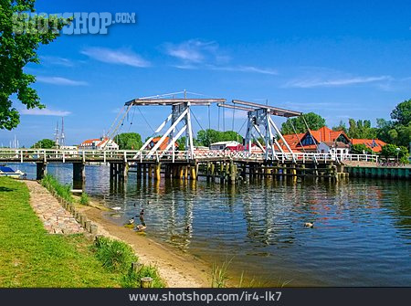 
                Greifswald, Klappbrücke, Wieck                   