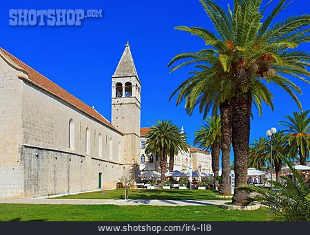 
                Kloster, Trogir, Dominikanerkloster                   