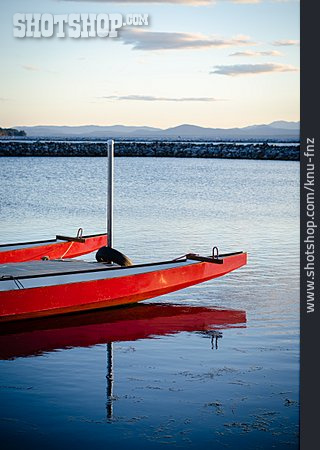 
                Boot, Lake Champlain                   