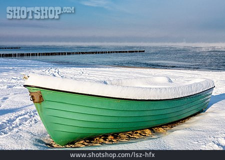 
                Schnee, Fischerboot, Ostseeküste                   