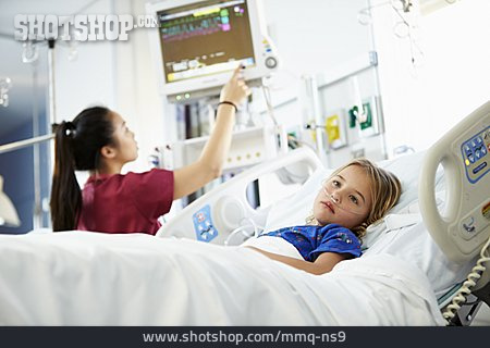 
                Mädchen, Krankenhaus, Pädiatrie                   