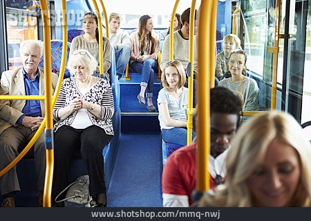
                öffentliche Verkehrsmittel, Bus, Passagiere                   