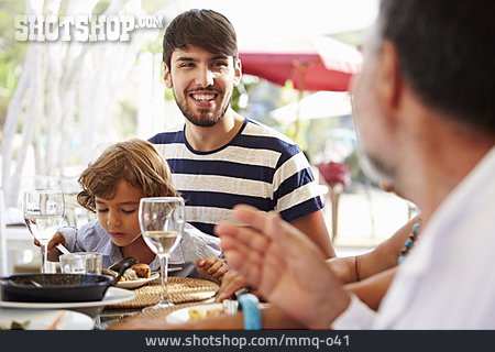 
                Vater, Restaurant, Unterhalten                   