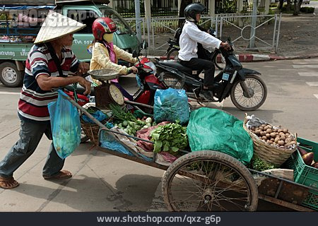 
                Gemüse, Laos, Straßenverkauf                   