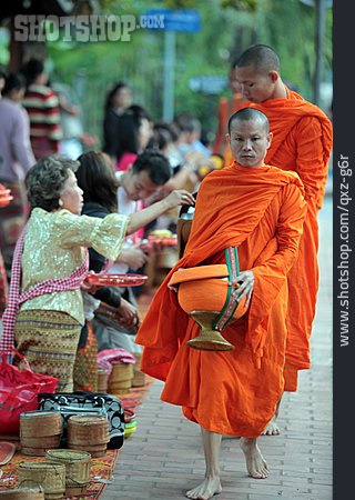 
                Buddhismus, Mönch, Vat Xienthong                   