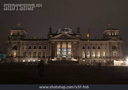 
                Reichstag, Parlament, Bundestag                   