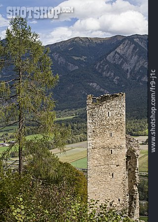 
                Burgturm, Burgruine, Haldenstein                   
