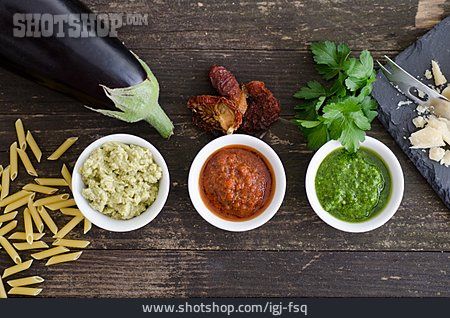 
                Pesto, Mediterrane Küche                   