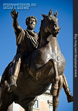 
                Rom, Reiterstatue, Mark Aurel                   