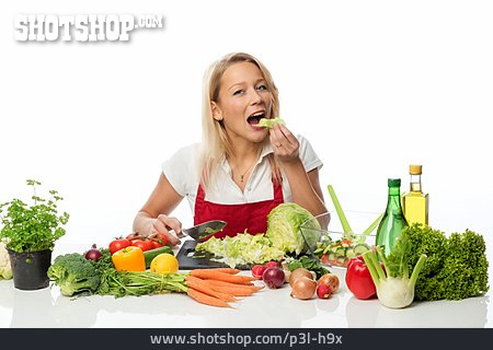 
                Junge Frau, Lebensmittel, Gemüse, Hausfrau, Probieren                   