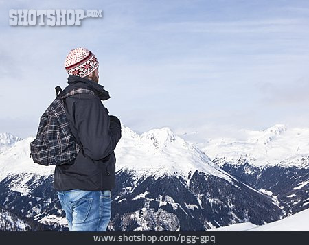 
                Gebirge, Ausblick, Winterurlaub, Wanderer                   