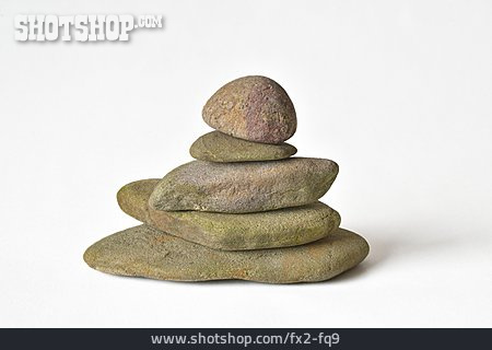 
                Steinmännchen, Steinpyramide, Steinstapel                   