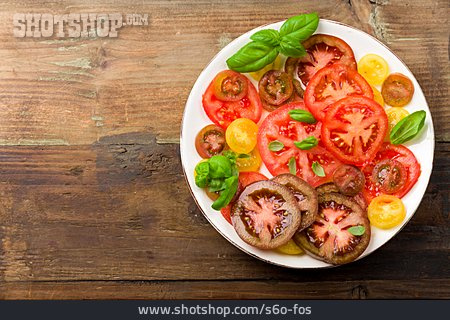 
                Basilikum, Tomatensorte, Tomatensalat                   