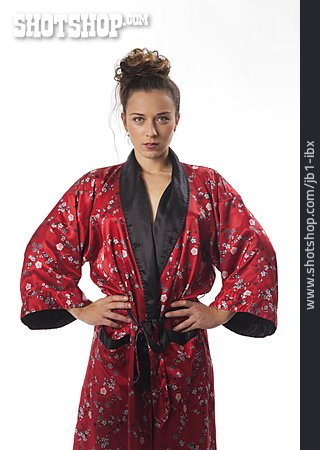 
                Junge Frau, Japanisch, Kimono                   