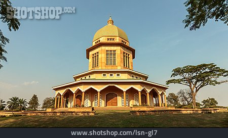 
                Tempel, Bahai, Kampala                   