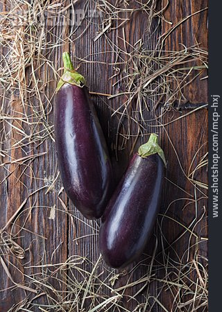 
                Aubergine                   