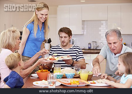 
                Essen, Familie, Großeltern, Frühstücken                   