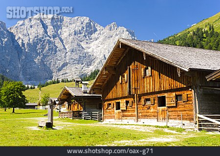 
                Alpen, Karwendel, Almhütte, Großer Ahornboden                   