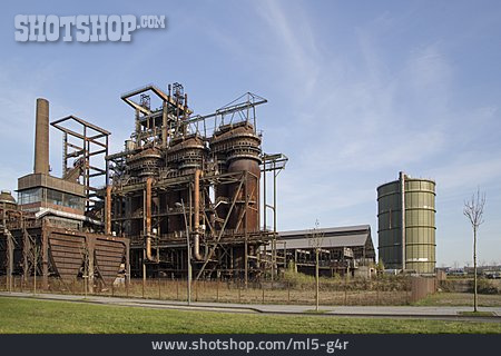 
                Industrielandschaft, Stahlwerk                   