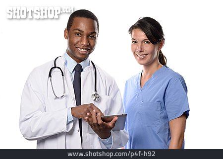 
                Arzt, Krankenschwester, Patientenakte                   